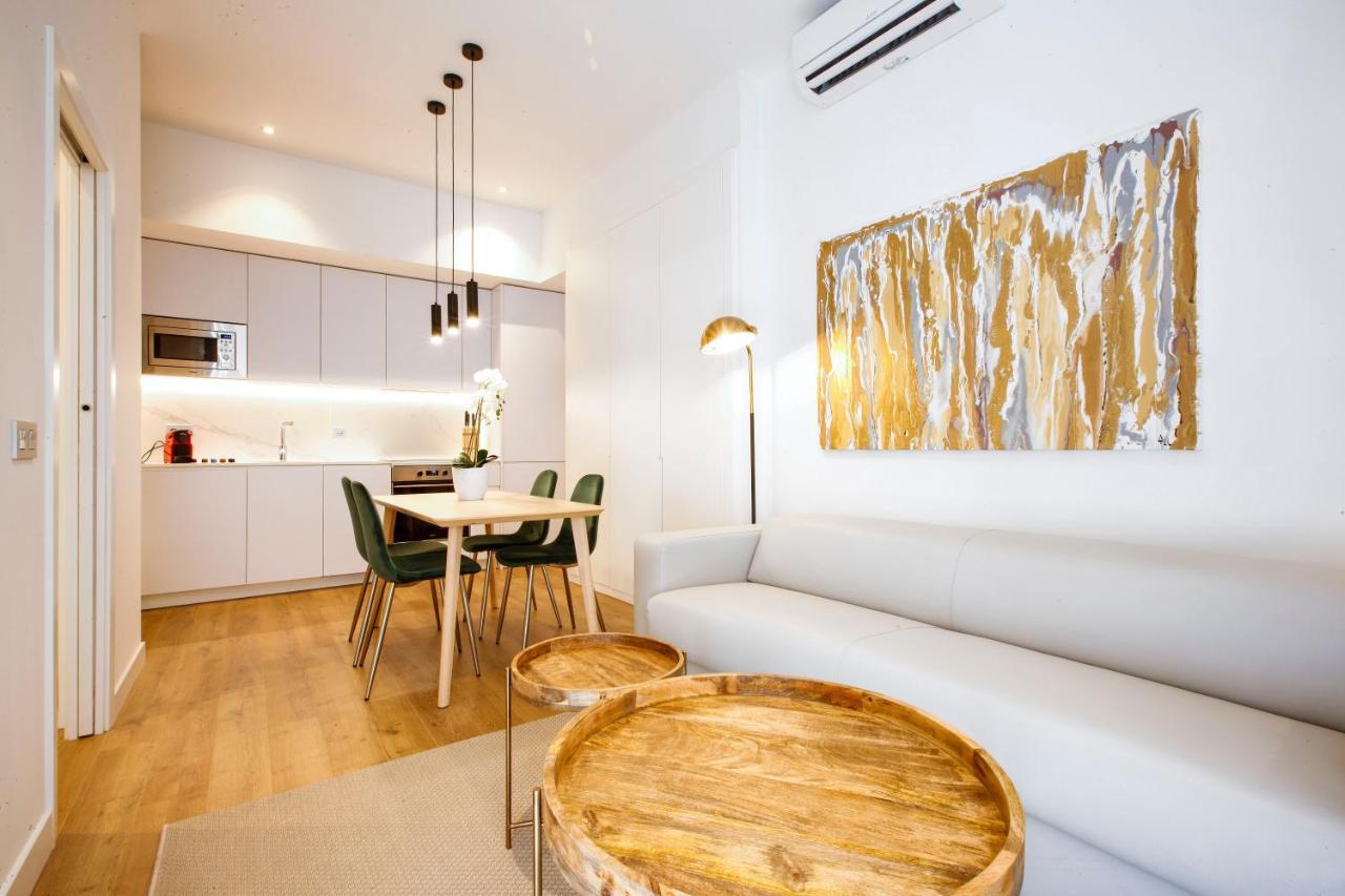 Tirso Suite Madrid Exterior photo